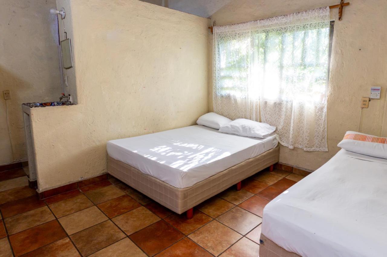 Casa Mexica Bungalows Zihuatanejo Zewnętrze zdjęcie