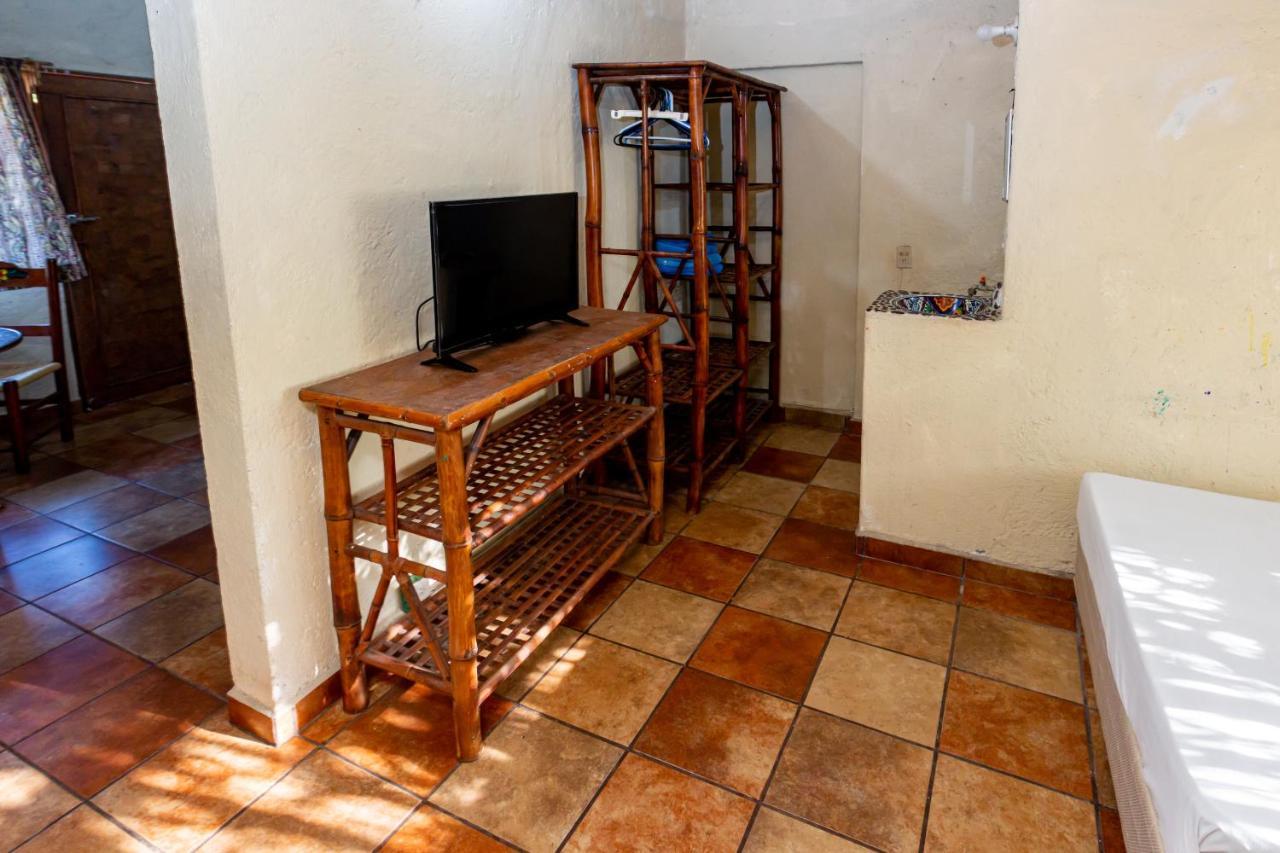 Casa Mexica Bungalows Zihuatanejo Zewnętrze zdjęcie