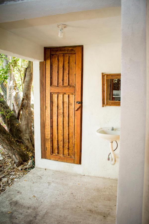 Casa Mexica Bungalows Zihuatanejo Zewnętrze zdjęcie