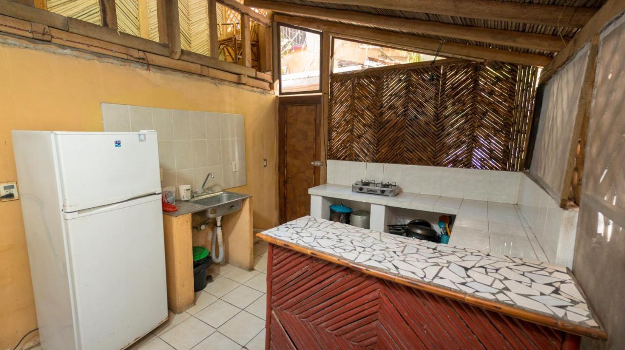 Casa Mexica Bungalows Zihuatanejo Zewnętrze zdjęcie
