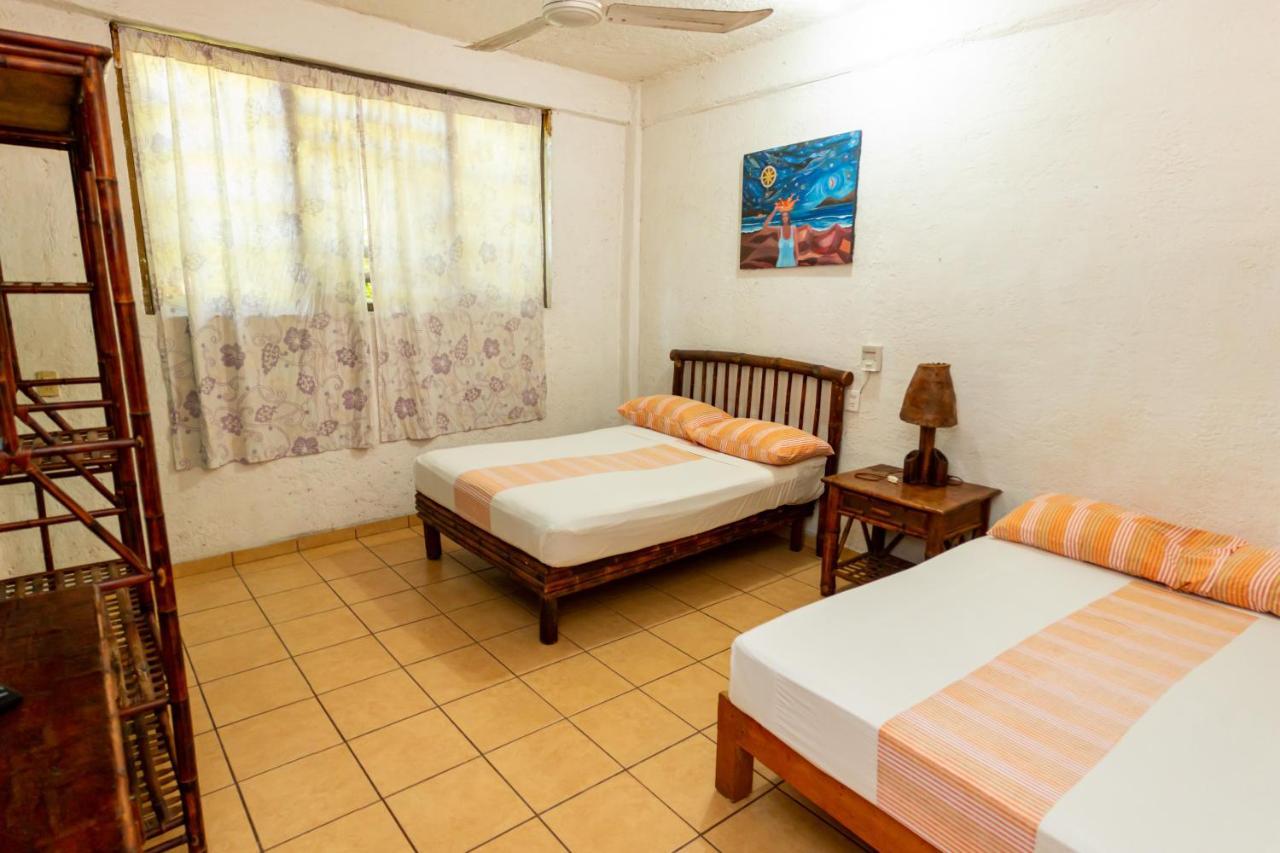 Casa Mexica Bungalows Zihuatanejo Zewnętrze zdjęcie