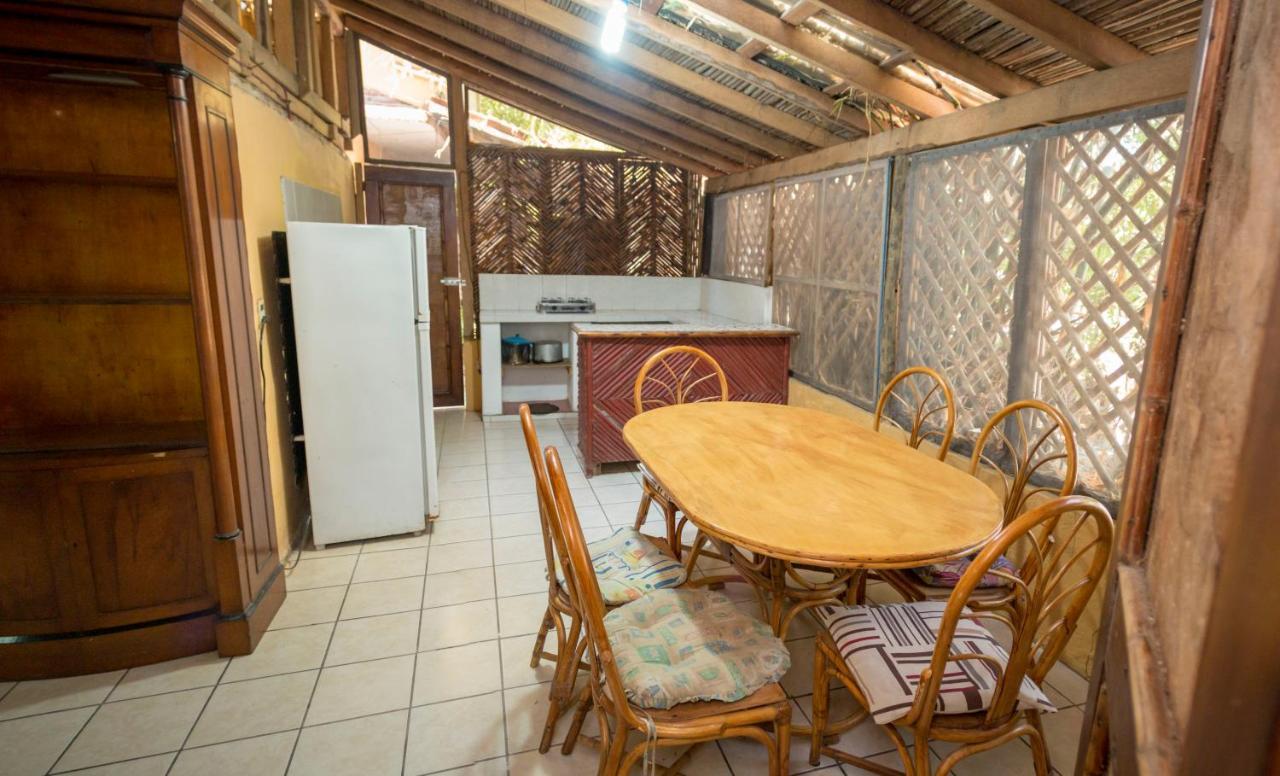 Casa Mexica Bungalows Zihuatanejo Zewnętrze zdjęcie